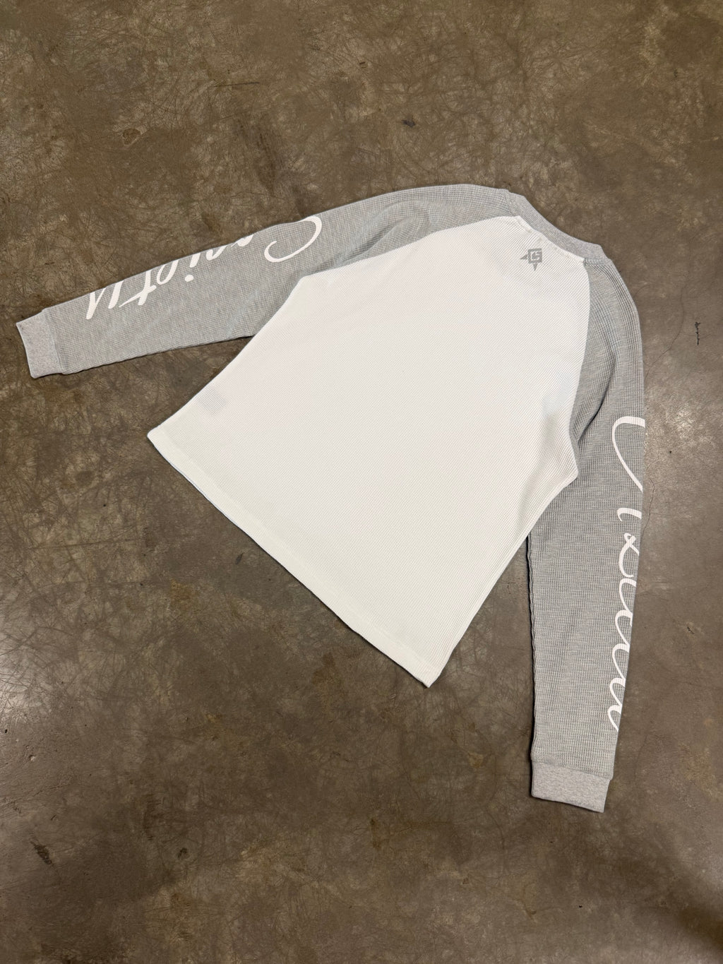 Azteca Script Waffle Longsleeve - Grey/White