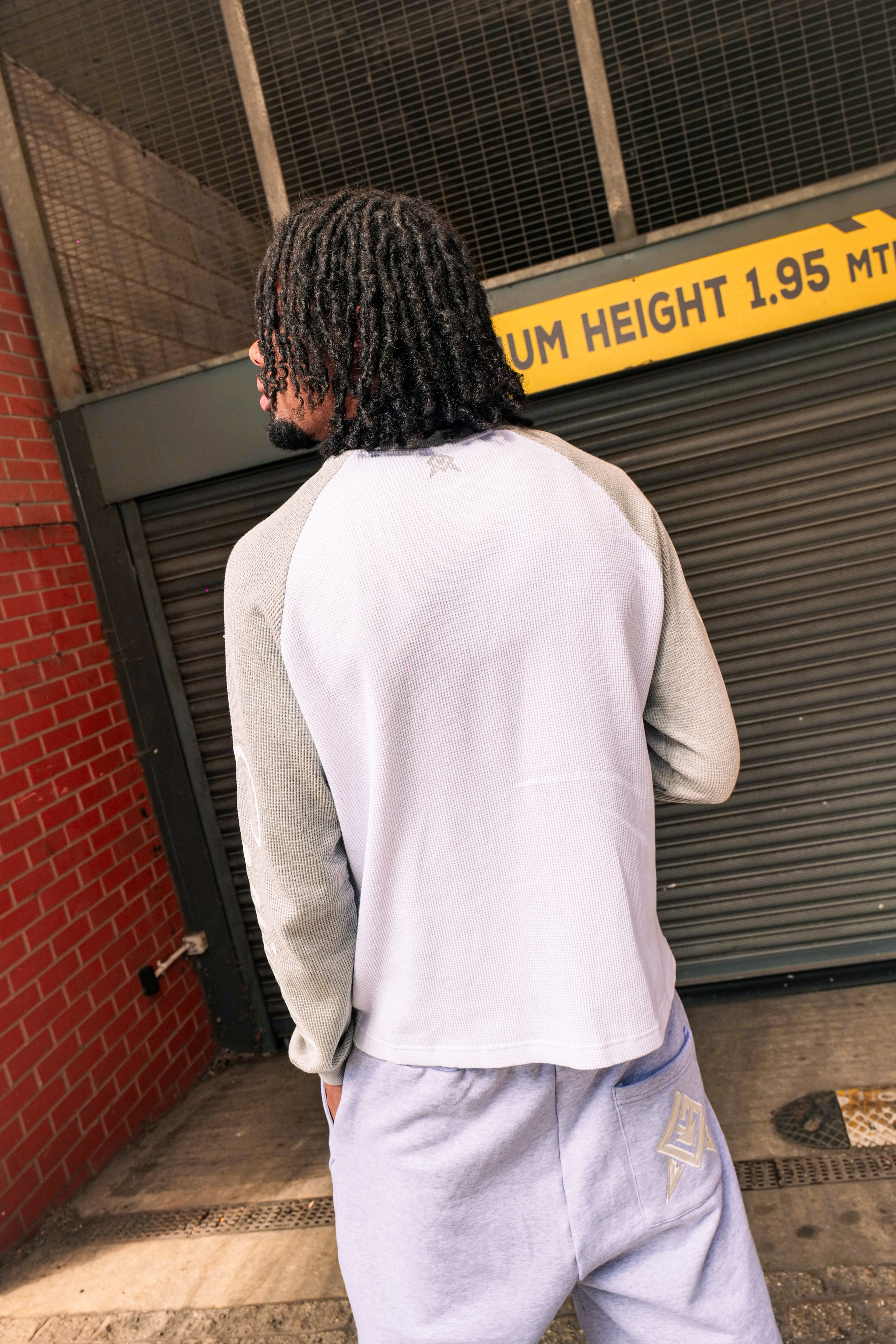 Azteca Script Waffle Longsleeve - Grey/White